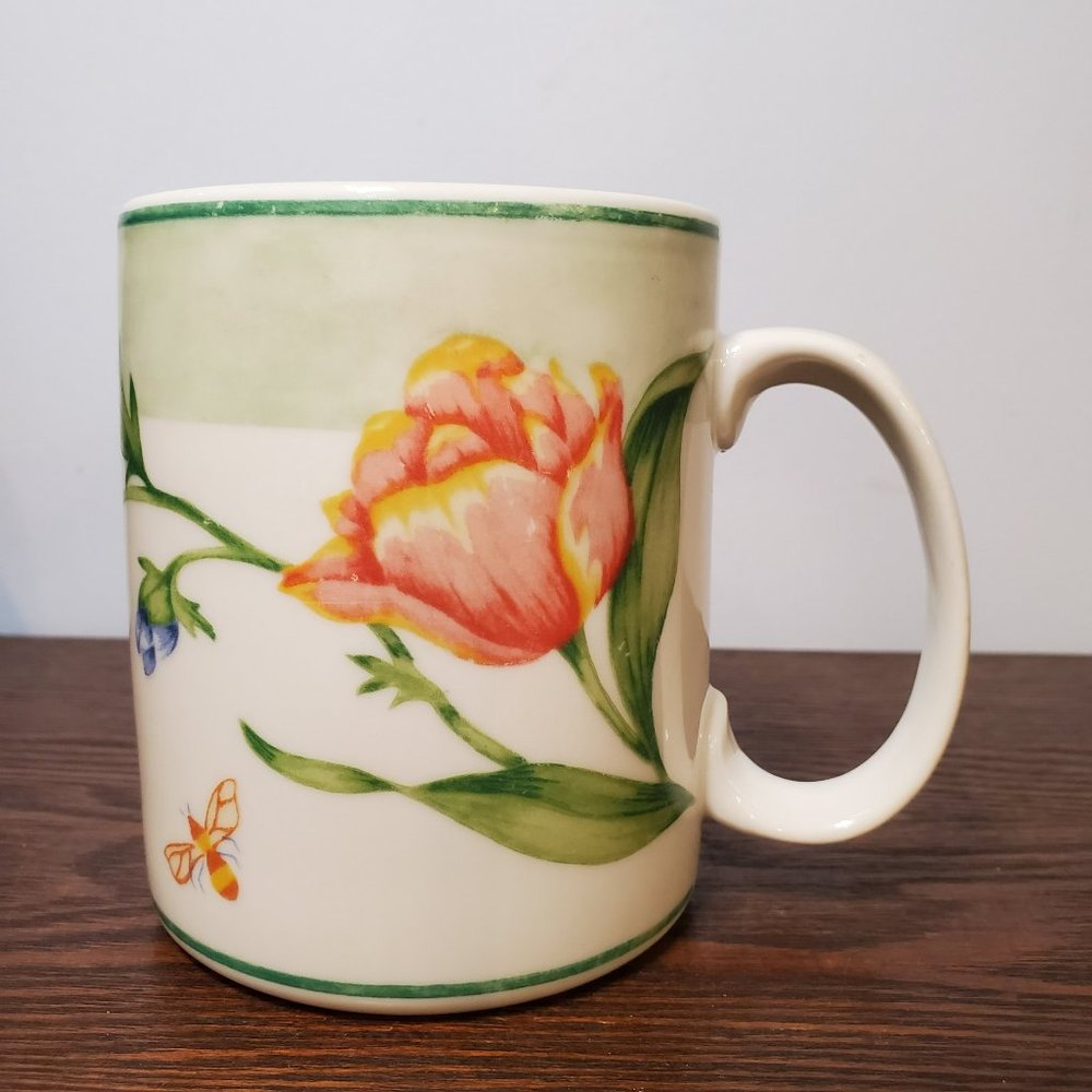 Coventry Secret Garden Porcelain Lily Tulip Bumblebee Butterfly Coffee Mug